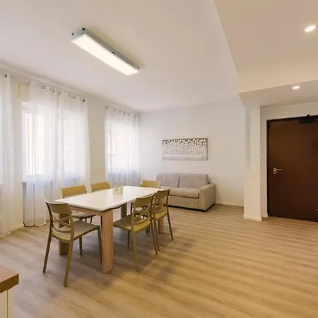Guest house La Casetta Di Lina And Verona