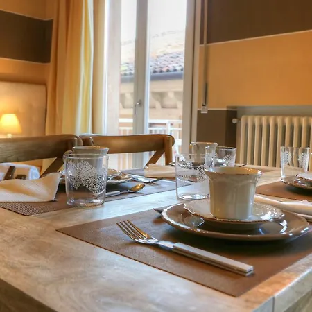 Guest house La Casetta Di Lina And 3*
