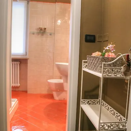 Guest house La Casetta Di Lina And 3*
