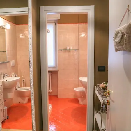Guest house La Casetta Di Lina And Verona