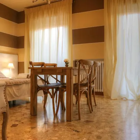 Guest house La Casetta Di Lina And 3*