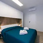 La Casetta Di Lina And 게스트하우스 4*