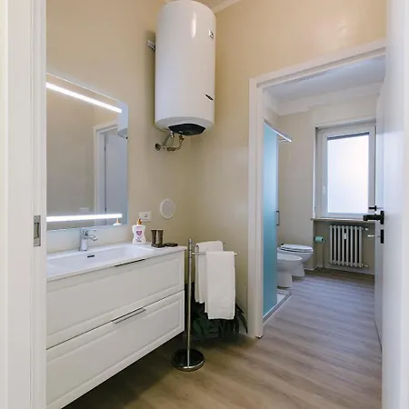 Guest house La Casetta Di Lina And 3*