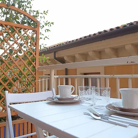 Guest house La Casetta Di Lina And